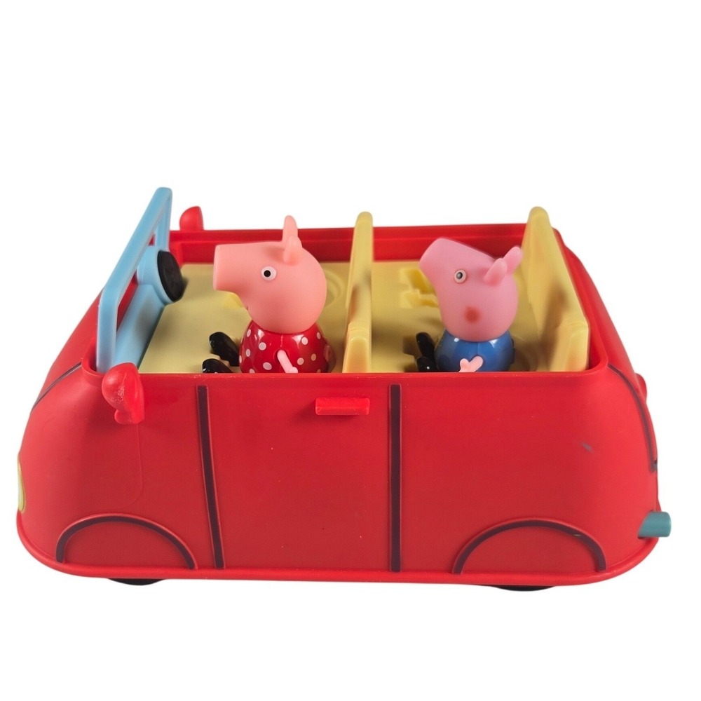 Peppa Pig Red Family Car Vehicle w Peppa & George Figures Hasbro 2021 Lot